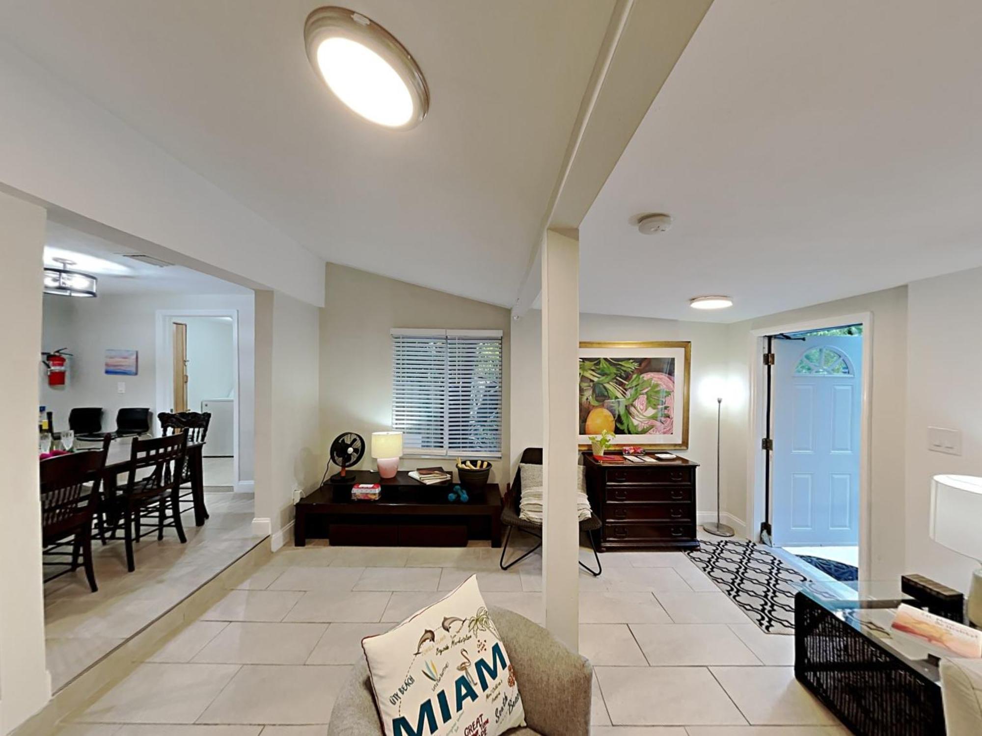 Private Rooms At Miami Centrally Located With Free Parking Eksteriør billede