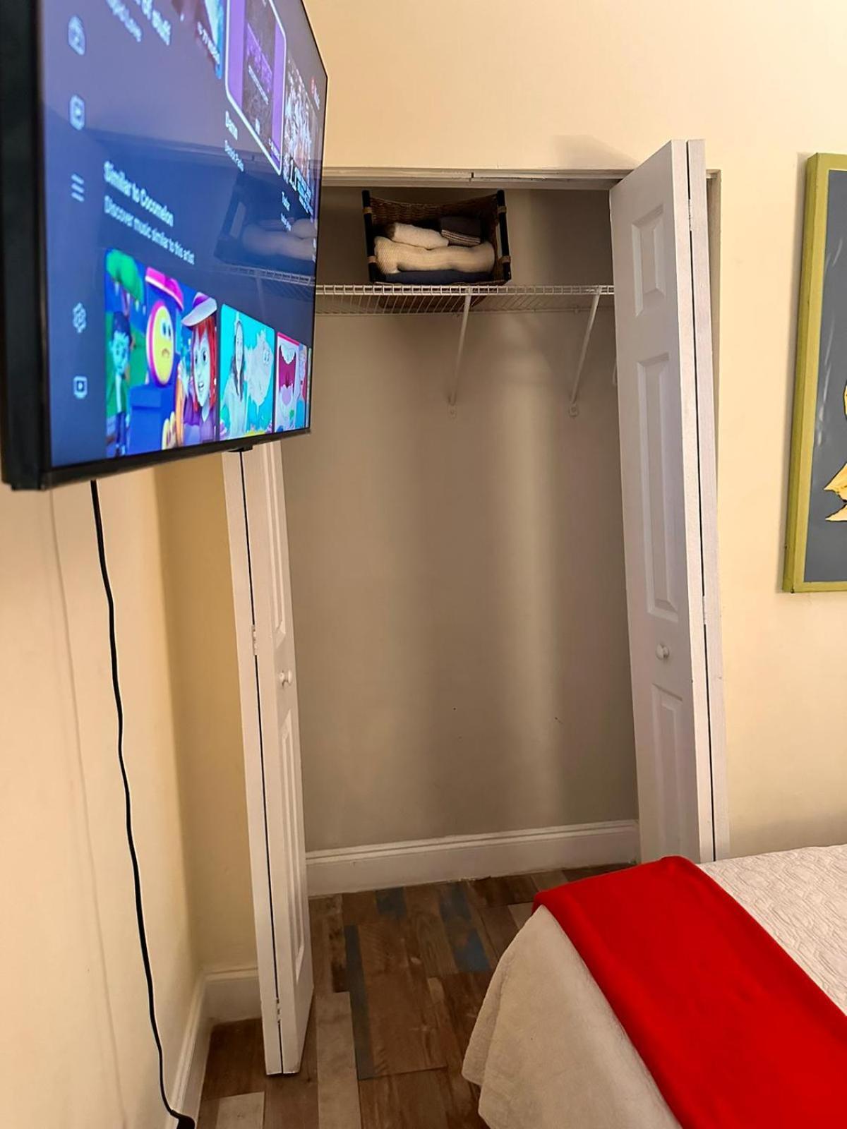 Private Rooms At Miami Centrally Located With Free Parking Eksteriør billede